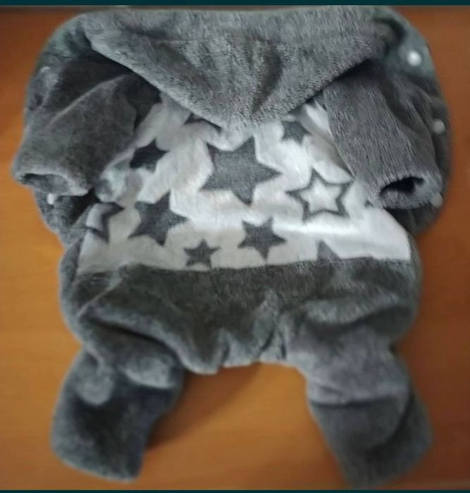 Одяг для собак в ідеальному стані