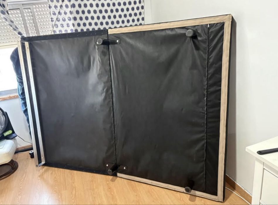 Cama para doação.