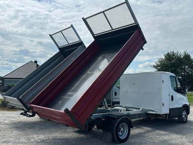 IVECO wywrotka wynajem wypożyczalnia samochodów
