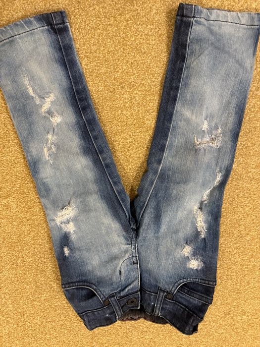 Джиси на 2-3 роки дівчинці