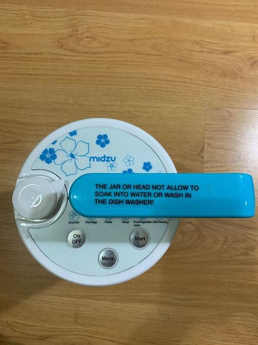 Máquina de bebidas vegetais Midzu - modelo V usada