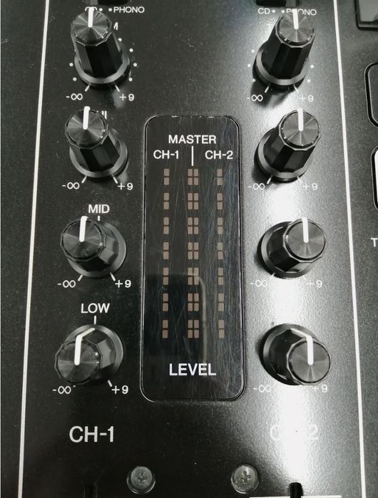 Mesa de Mistura Pioneer DJM-350 – Excelente Estado