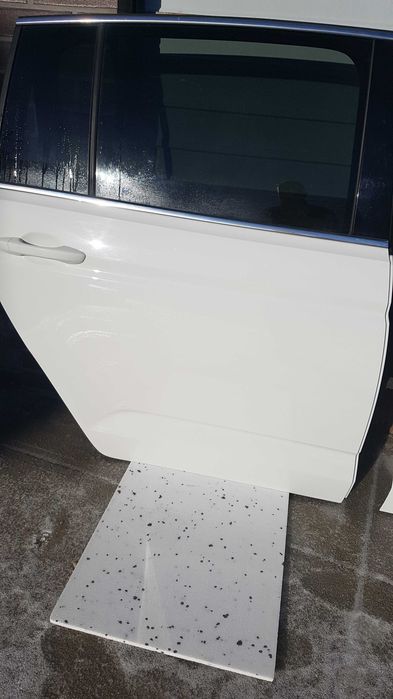 Drzwi Touran III (2015-) 5TA Białe