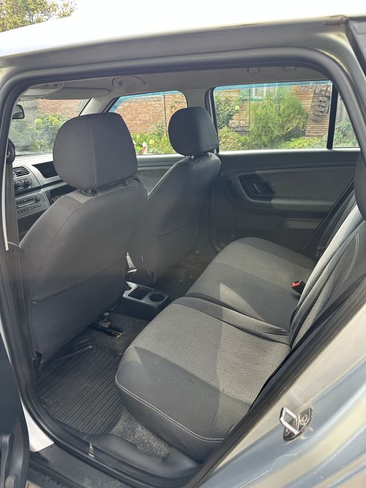 Skoda Fabia 2009 VIN TMBYEB5JXA3102827 фото оголошення 6 з 8