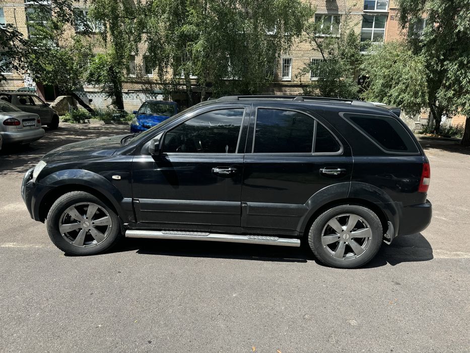 Продам 2,5 на повному ходу