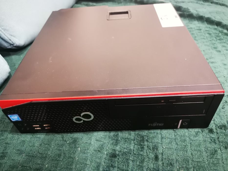 Fujitsu esprimo custom GeForce gtx1050ti 32gb ram i7