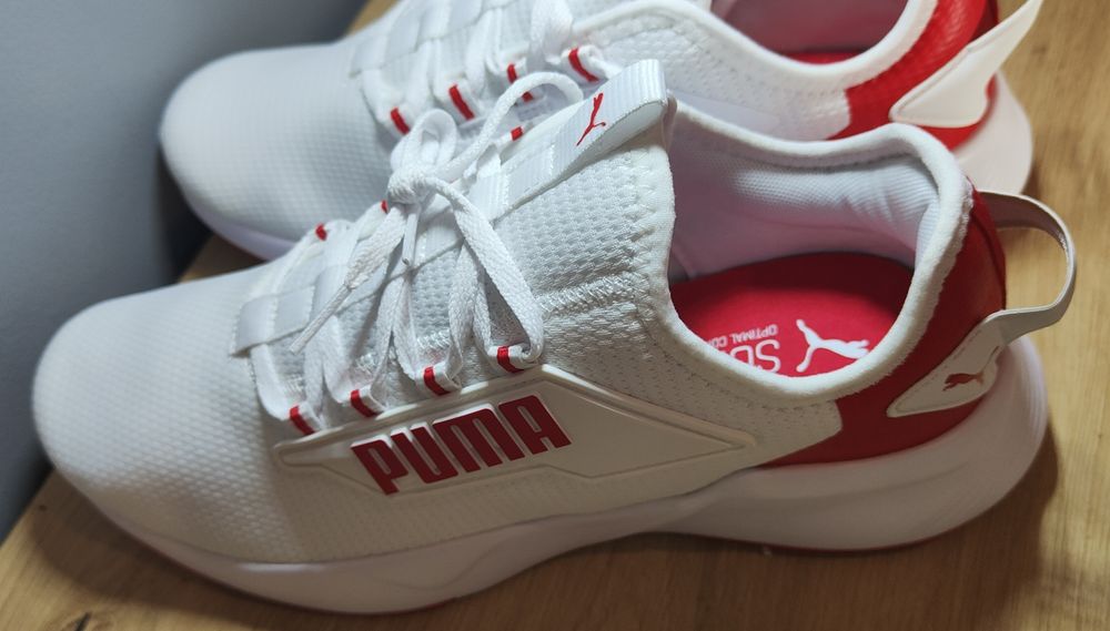 Męskie Pumy sportowe 42
