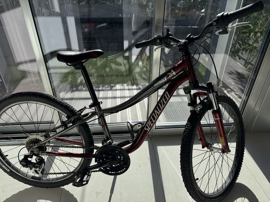 Bicicleta Specialized Hotrock 24