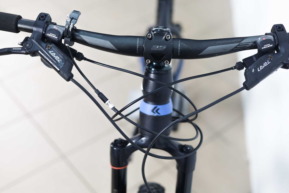 Rower górski MTB Trail Kross Dust 1.0 koła 27,5" DT Swiss