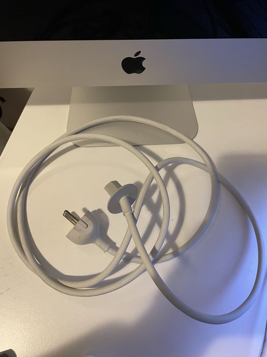 Apple iMac 21,5 polegadas (finais de 2013)