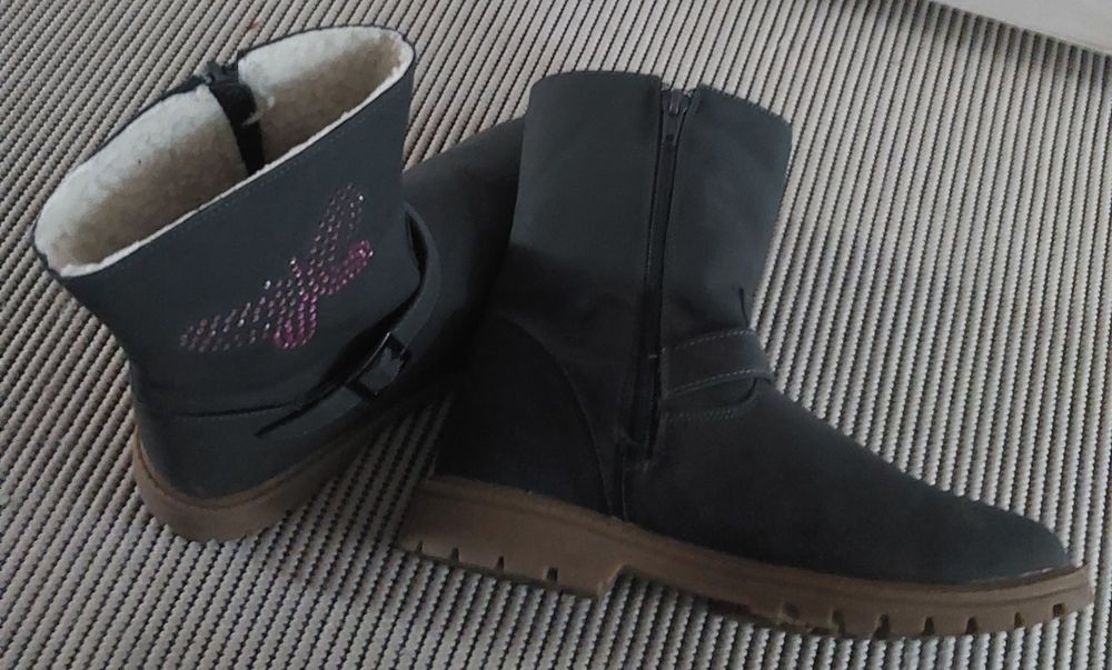 Sprzedam nowe  buty  36