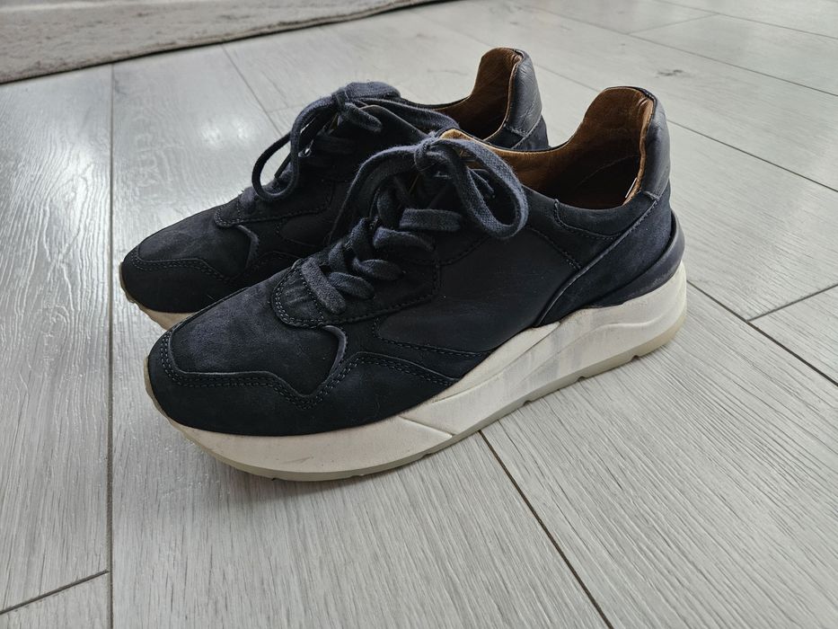 Skórzane sneakersy Cinque 38