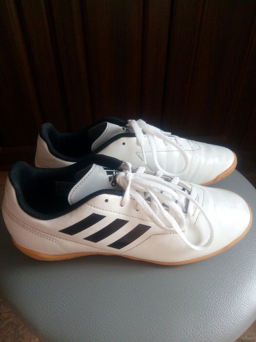 Кросівки  Adidas , розмір 38