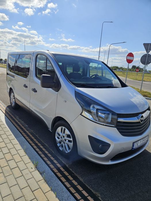 OPEL Vivaro 1.6 BiTurbo 2015r 8 os Salon PL Klima