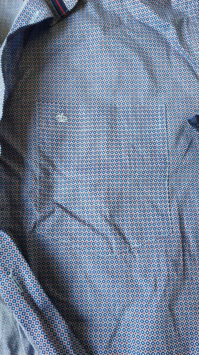 Чоловіча сорочка на довгий рукав