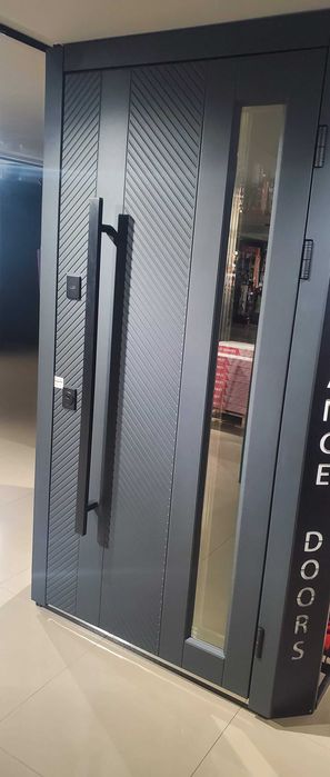 Drzwi zewnętrzne do domu