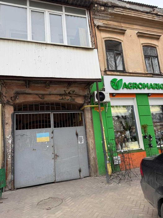 Продам велику 1-кімн.квартиру на Преображенській/ПРИВОЗ