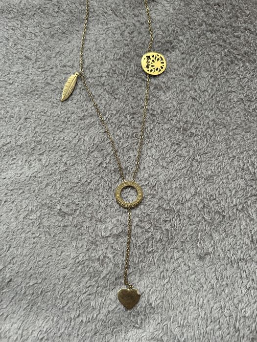 Długi łańcuszek z zawieszką serce