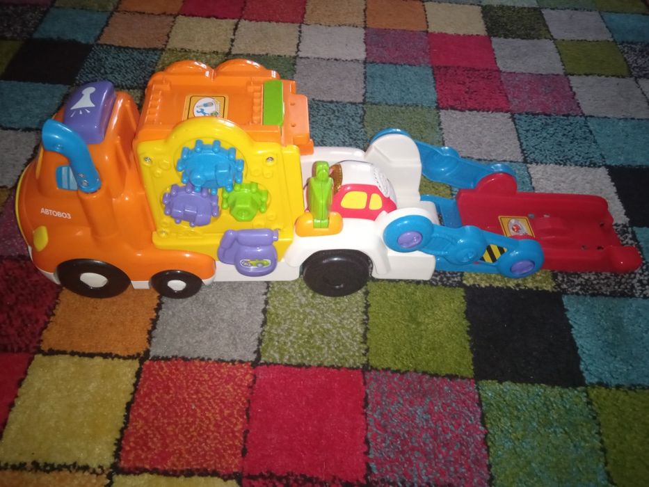 Кейс для хранения машин и Автовоз с машинкой Vtech go! go! smart
