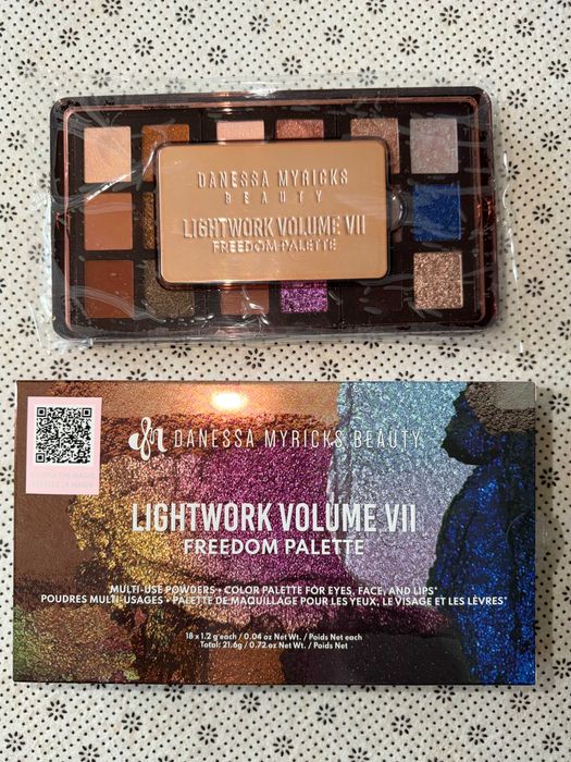Danessa Myricks Beauty - Lightwork VII Freedom Palette