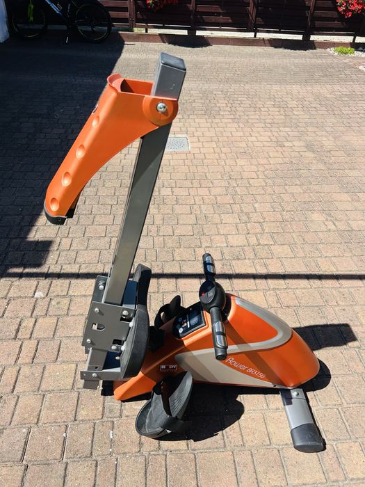 Wioślarz magnetyczny Body Sculpture BR3150