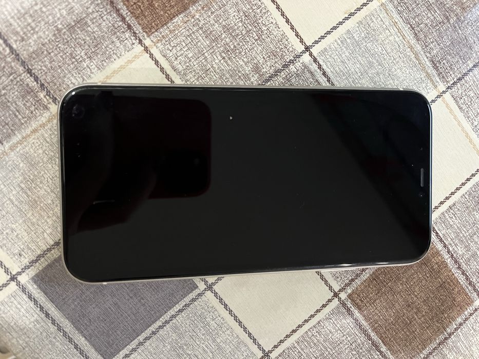 iPhone 11 128gb хороший стан
