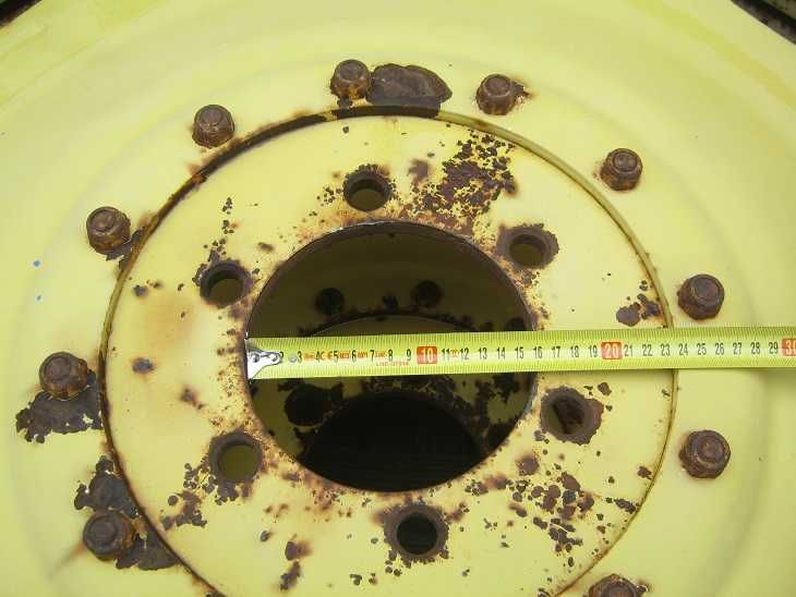 Koła do międzyrzędzi 12,4  R46