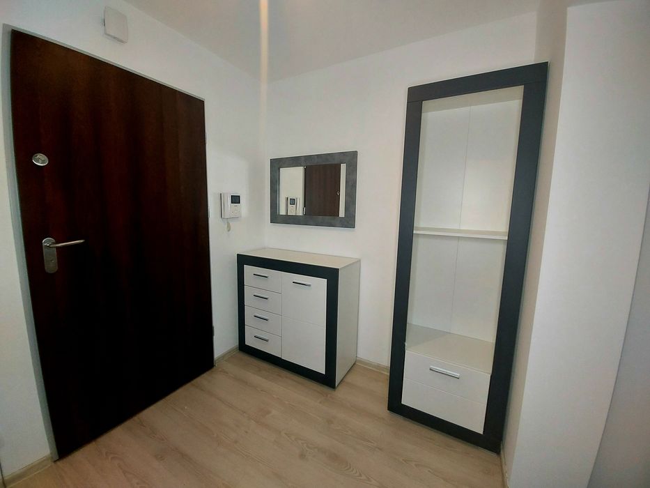 Wynajmę Mieszkanie Miasteczko Siewierz Jeziorna 44m2 z balkonem windą/