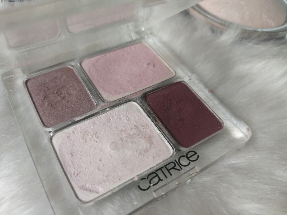 Maquilhagem Catrice paletas de sombras e iluminador