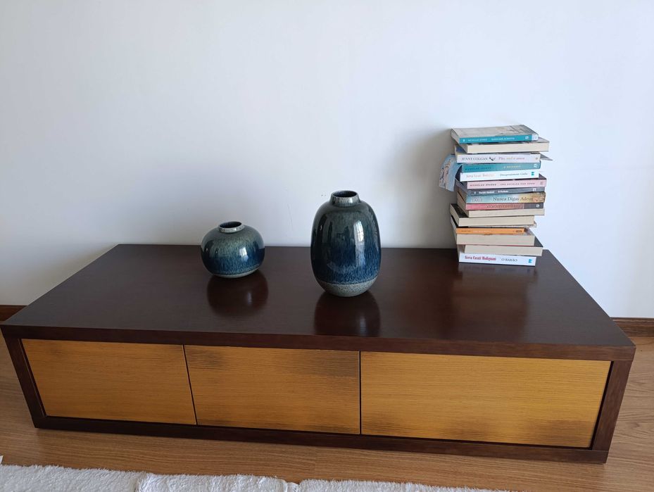 Móvel TV Usado em bom estado