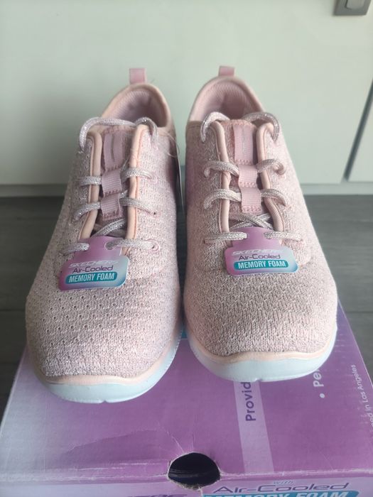 Tênis skechers originais para mulher novos