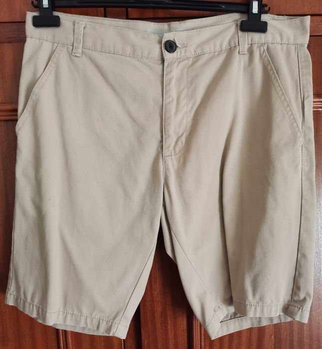 Calções Pull and Bear, etc