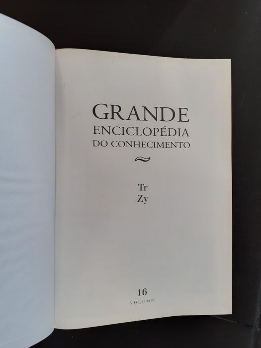 Grande atlas do conhecimento e Grande enciclopédia do conhecimento