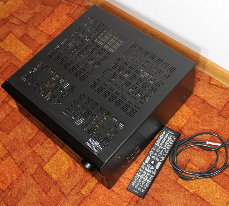 Amplituner Onkyo TX-NR905