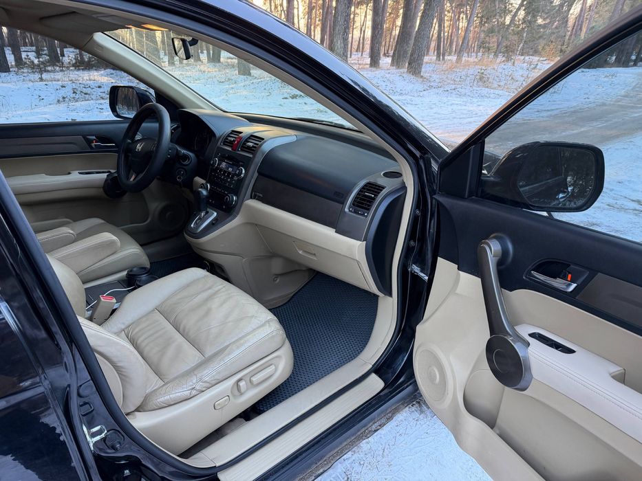 Продам Honda CR-V