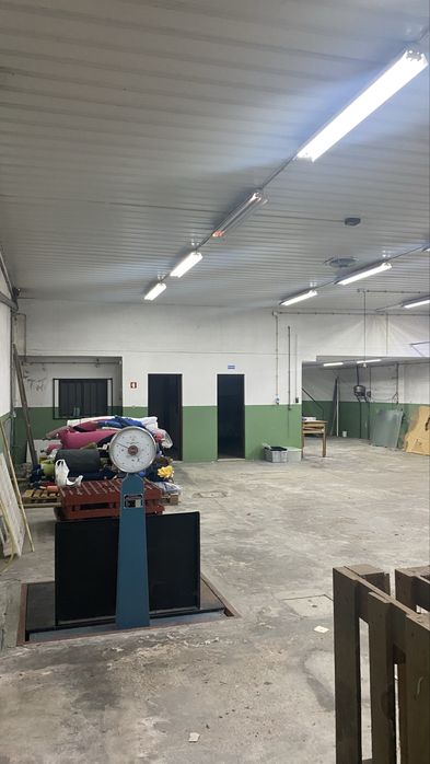 Pavilhao Industrial Para alugar Bairro