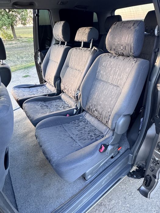 Разборка Toyota Previa / Estima || поколение 2,0 D-4D 00-05г. Рестайлинг
