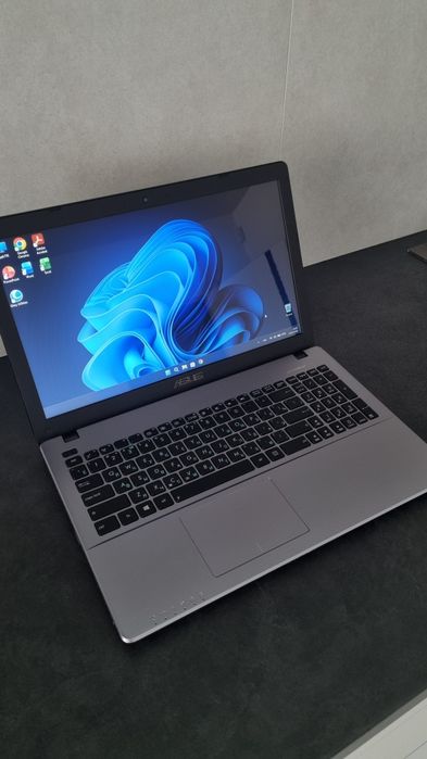 Ноутбук Asus X550C_Intel 2117U/12Gb/SSD480/Win11