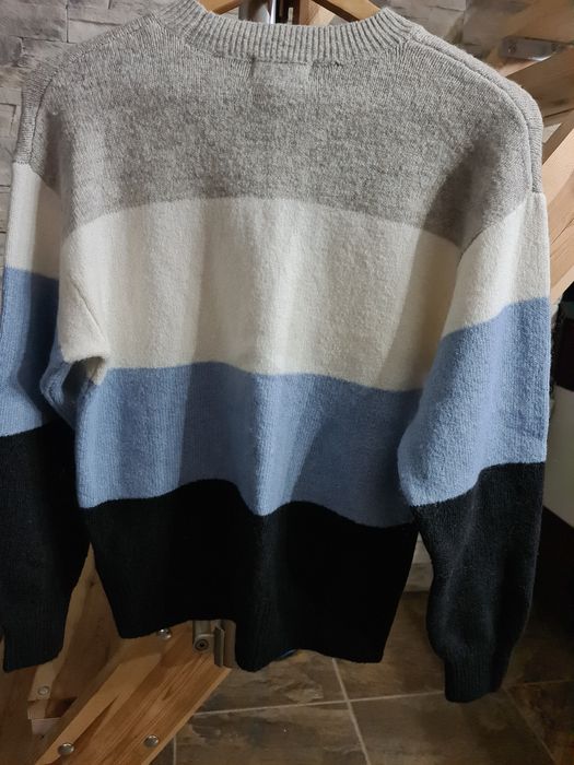 Sweterek H&M w paski