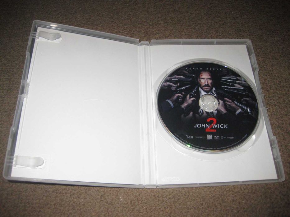 DVD "John Wick 2" com Keanu Reeves