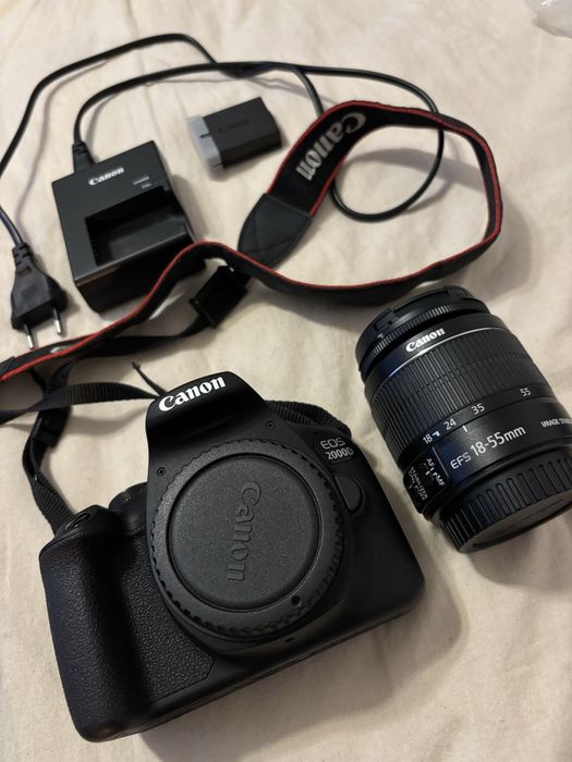 Aparat canon EOS 2000d + obiektyw 18-55mm