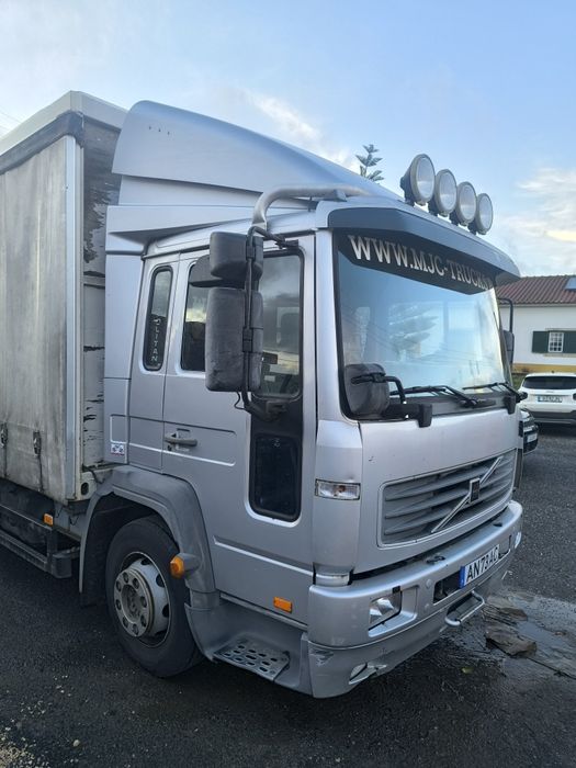 Volvo FL4 em muito bom estado
