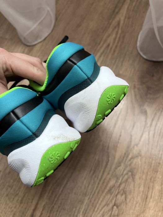 Кросівки Nike Revolution 7