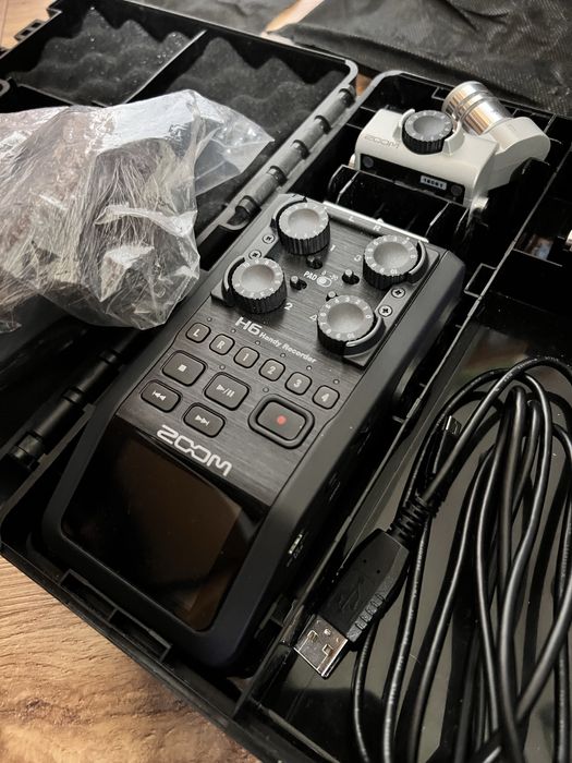 Zoom H6 - rejestrator - zestaw stan bardzo dobry
