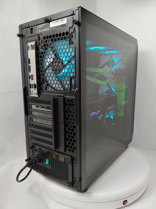 Komputer i9-14900,RTX 5070 Ti 16 GB, 32 GB 6000Mhz,SSD,Win 11