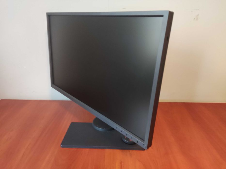 BenQ ZOWIE XL2546 - monitor gamingowy 240Hz e-sportowy w super stanie