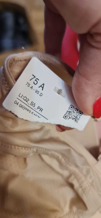 Bielizna modelująca 75A C&A