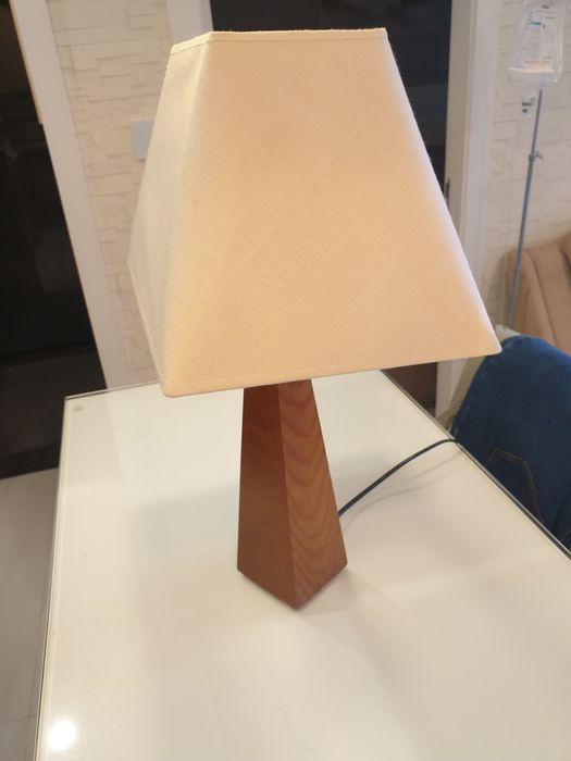 candeeiro em madeira