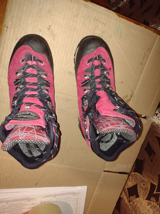 Горні черевики MEINDL, розмір 38(25).