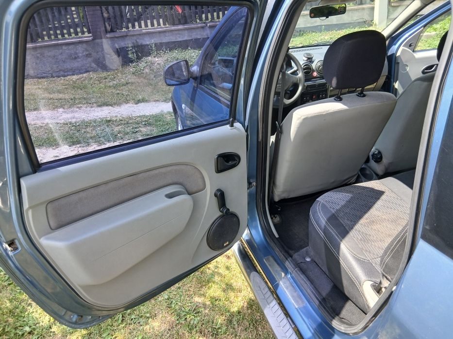 Продаю Renault Logan MCV